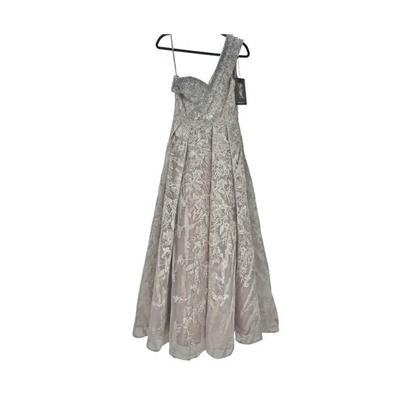 Mac Duggal Emballished Lace Floral Tulle Sleeveless Formal Gown Dress Size 4 NWT - Picture 9 of 10